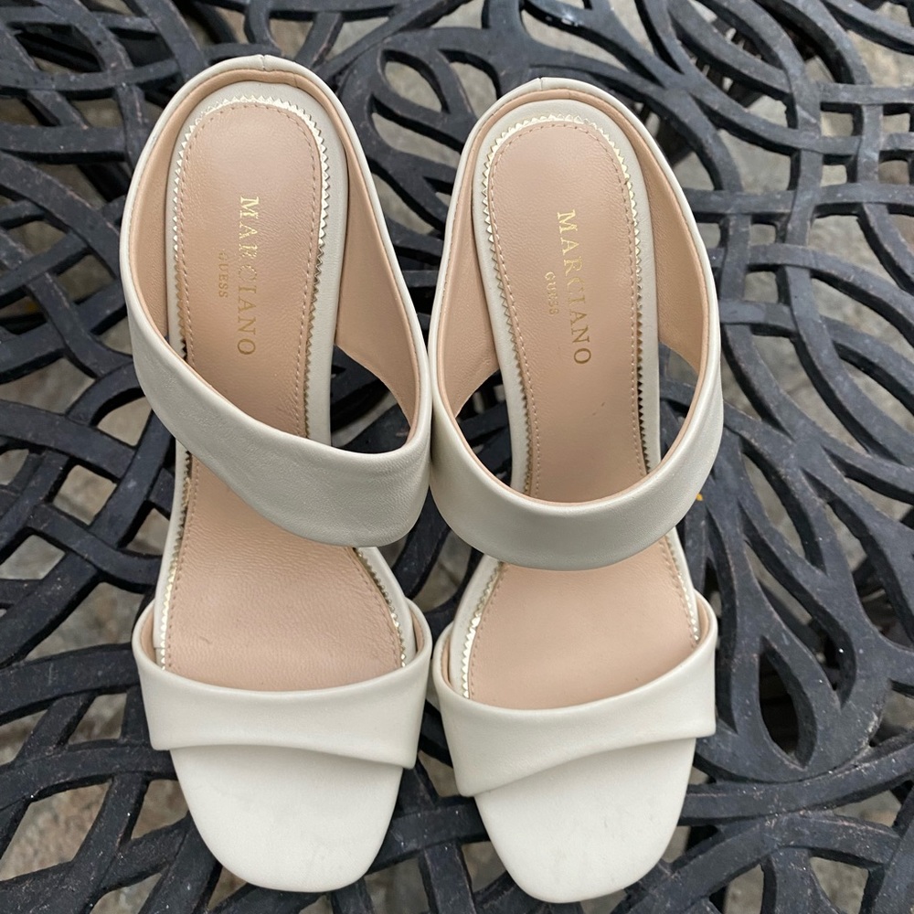 Guess Marciano double strap pearl shoe size 6